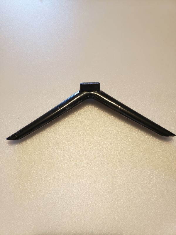 Onn 100012584 Stand Legs W/Screws - NEW