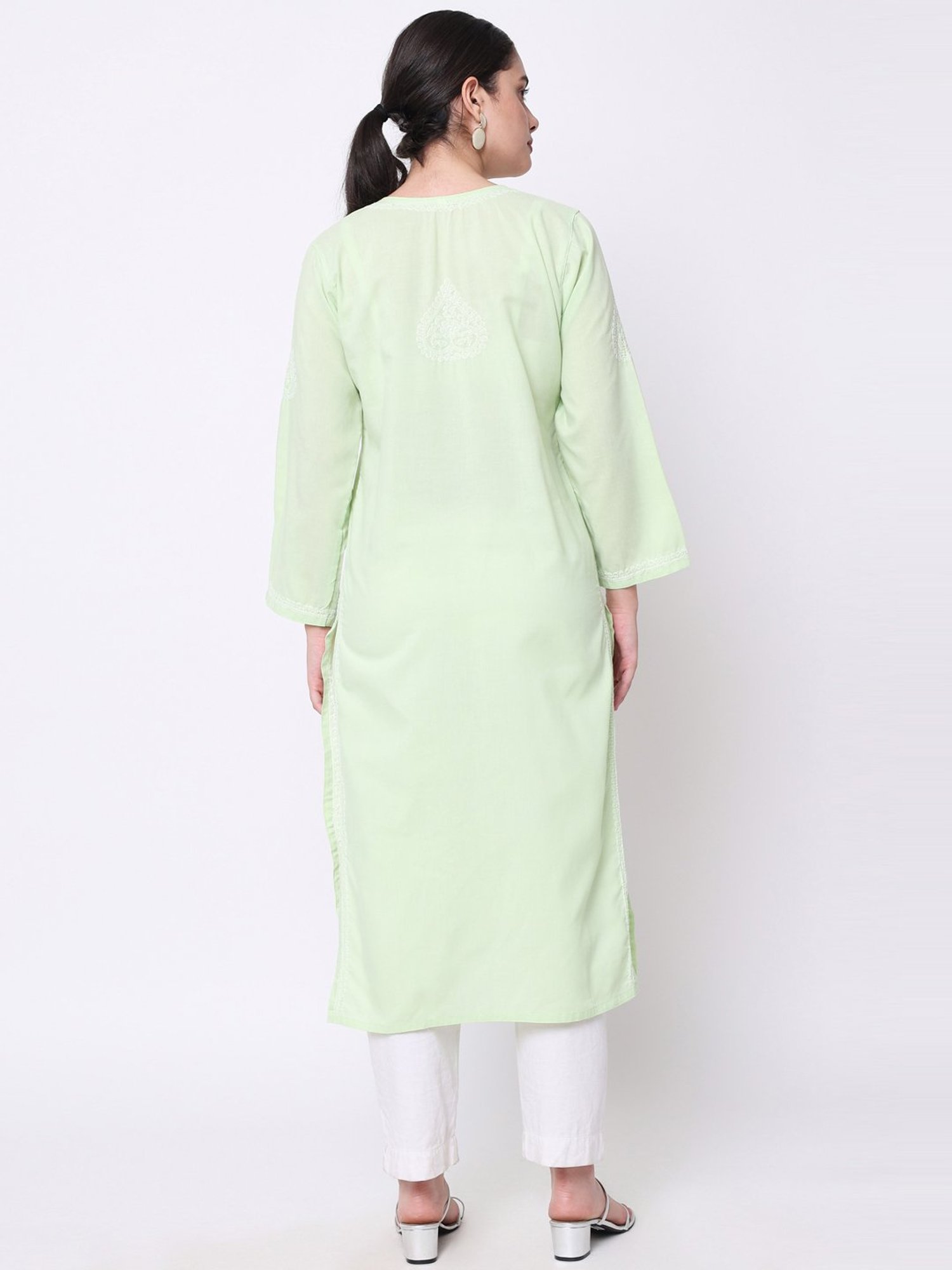 PARAMOUNT CHIKAN Green Cotton Chikankari Straight Kurta