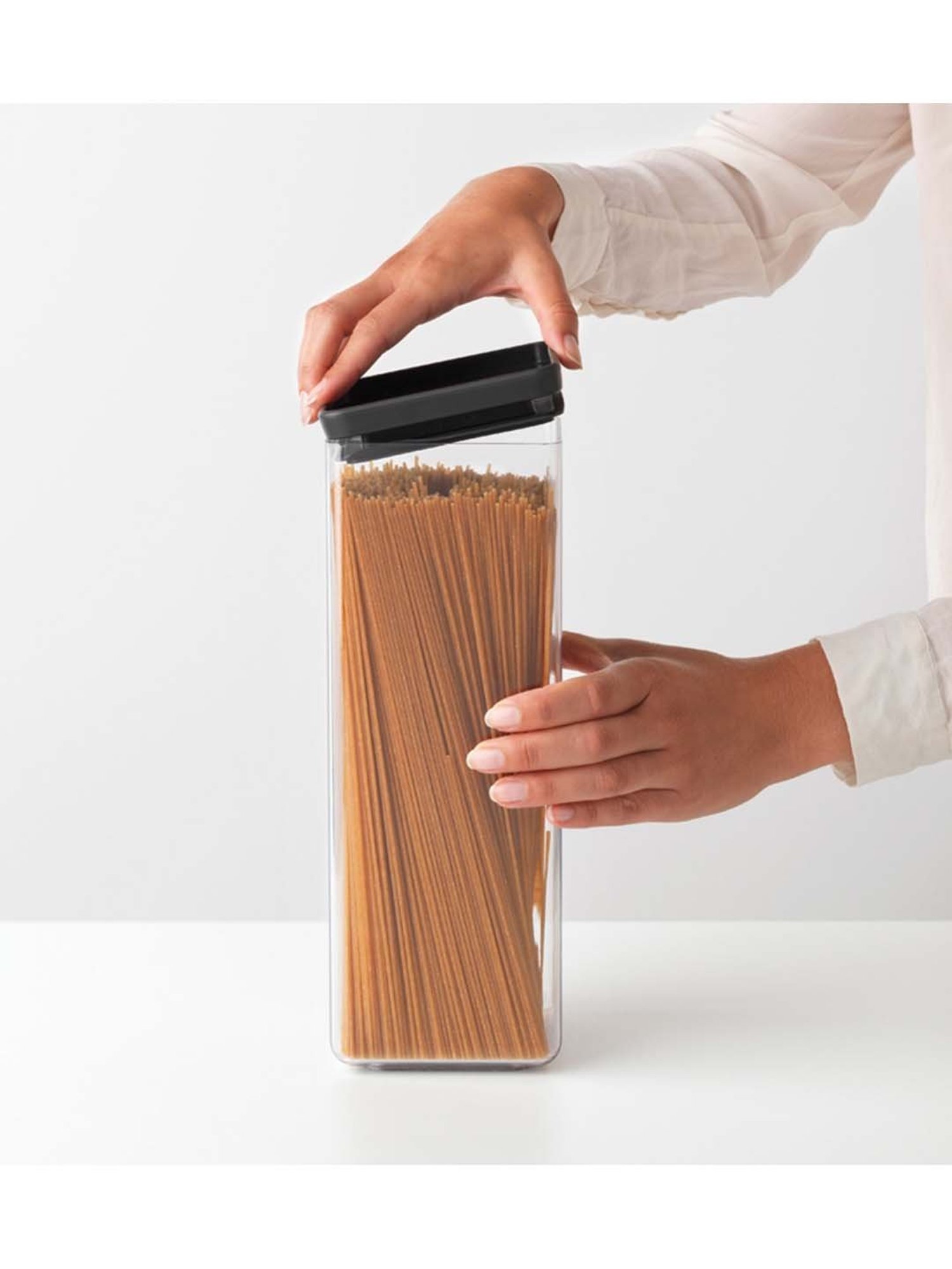 BRABANTIA Transparent Plastic Square Containers with Lid (2500 ml) - Set of 1