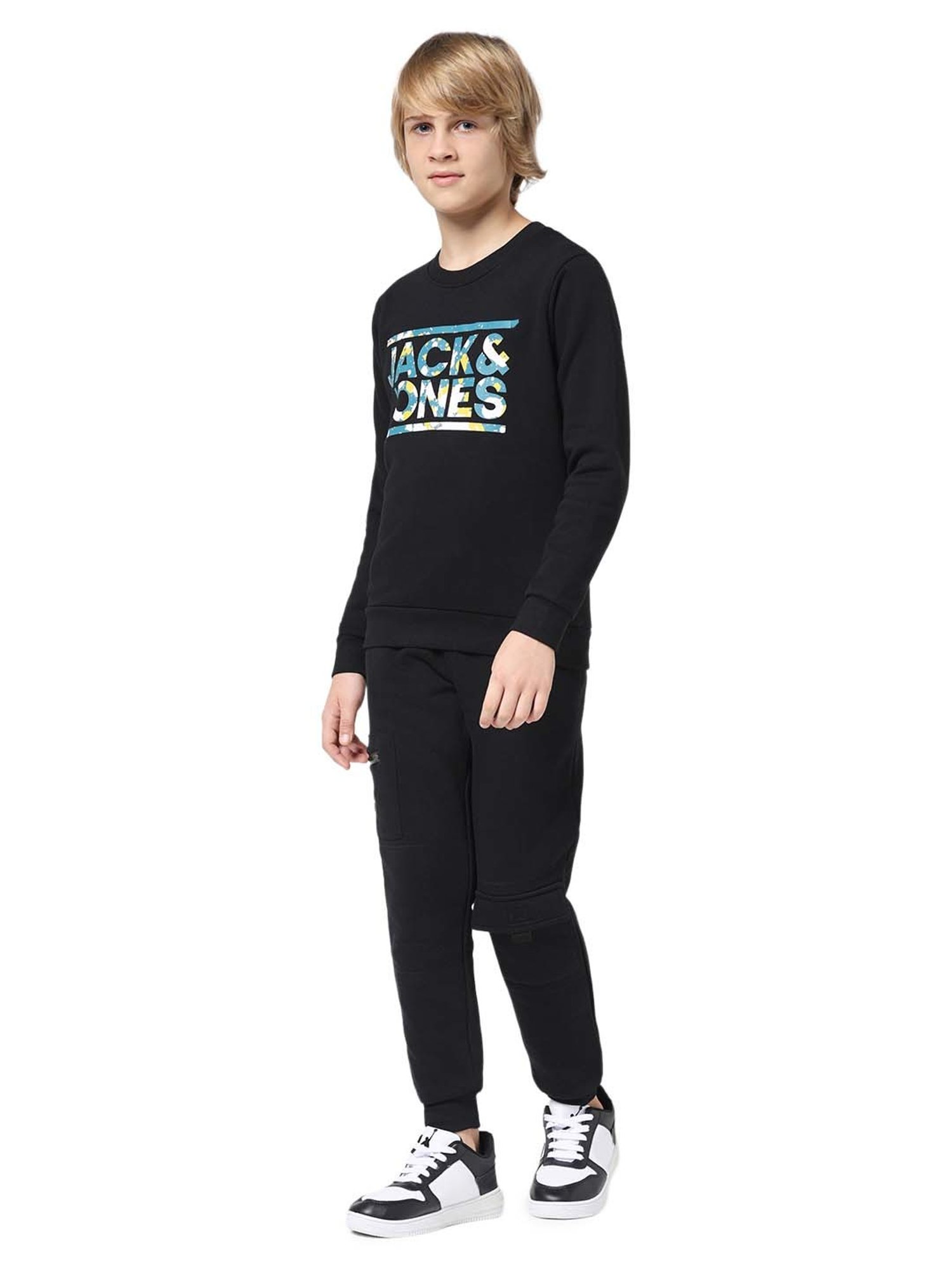 Jack & Jones Junior Jet Black Printed Full Sleeves Sweatshirt