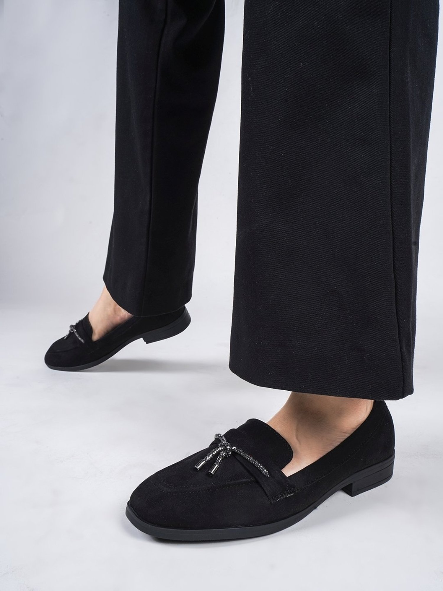 The White Pole Women's Black Casual Moccasins