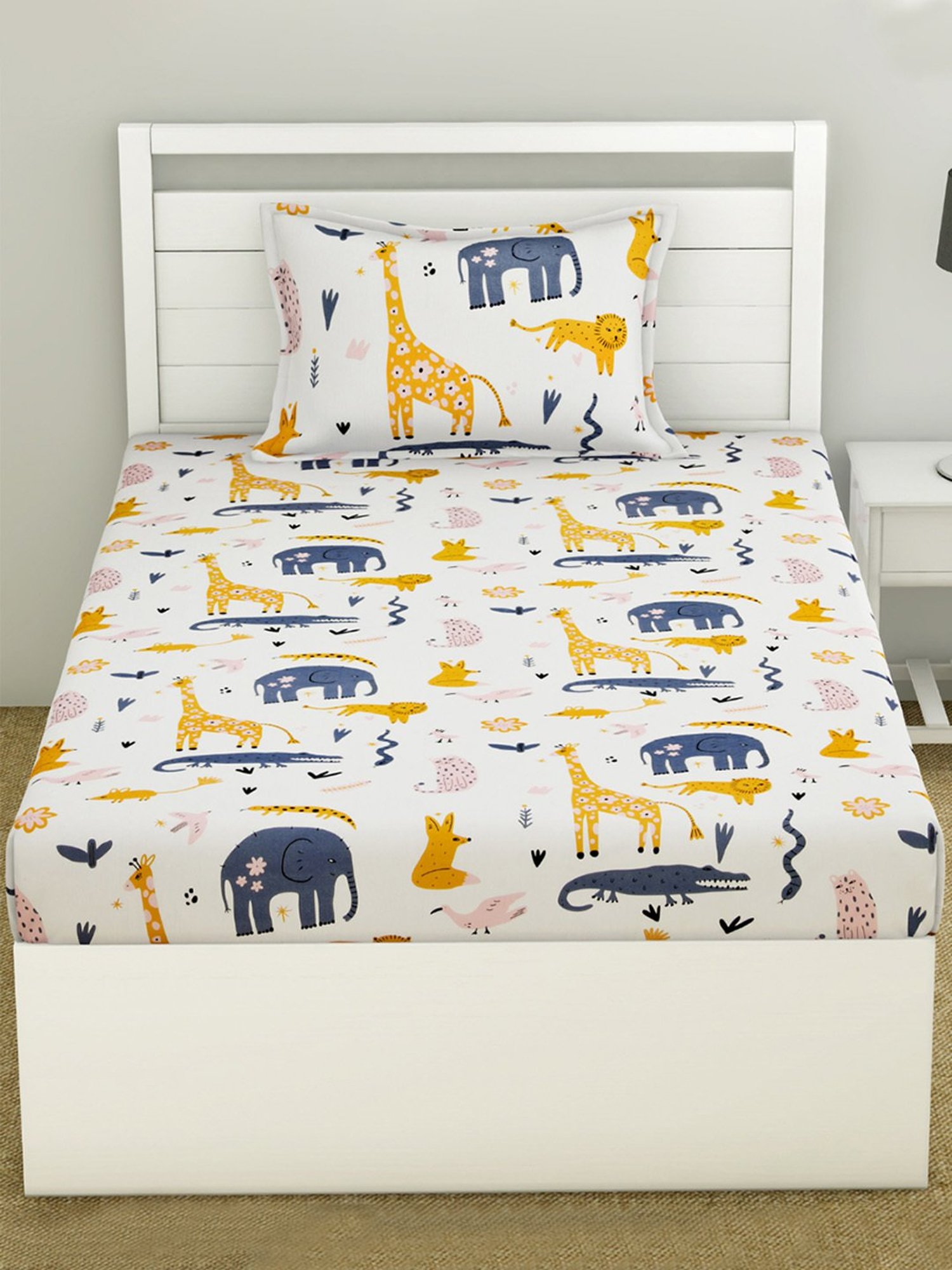 Haus & Kinder Kids Pigment Magic Printed White 186 TC Cotton Bed Sheet with 1 Pillow Cover