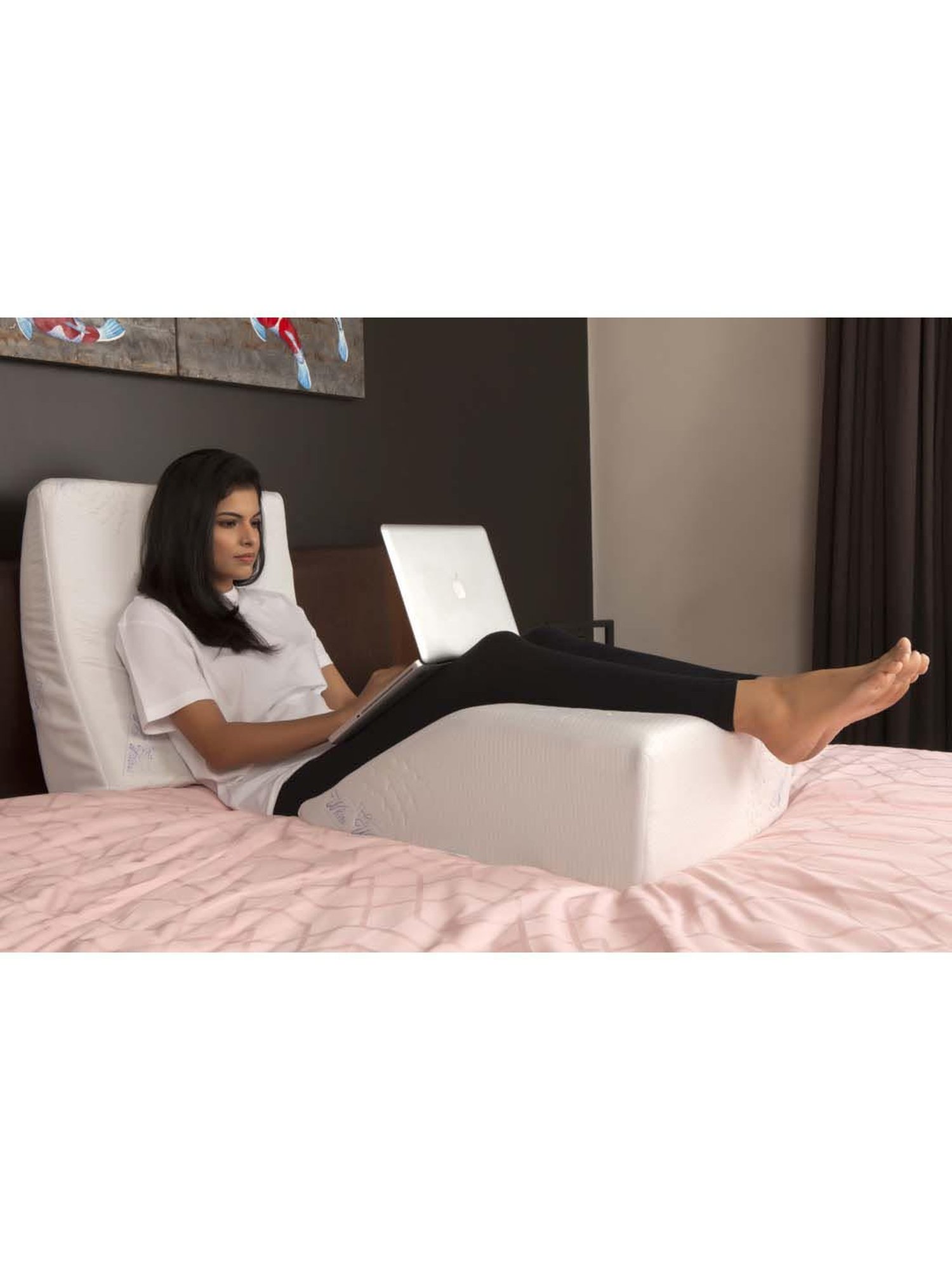 The White Willow White Platform Wedge Pillow - Set of 1