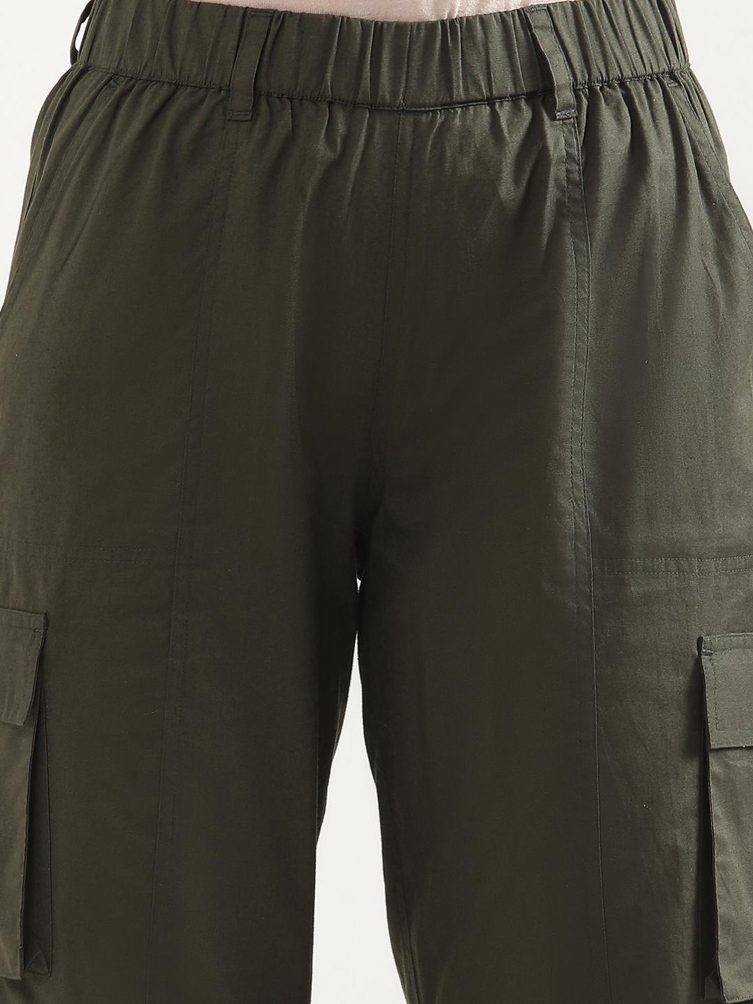 Elleven from Aurelia Green Cotton Mid Rise Capris