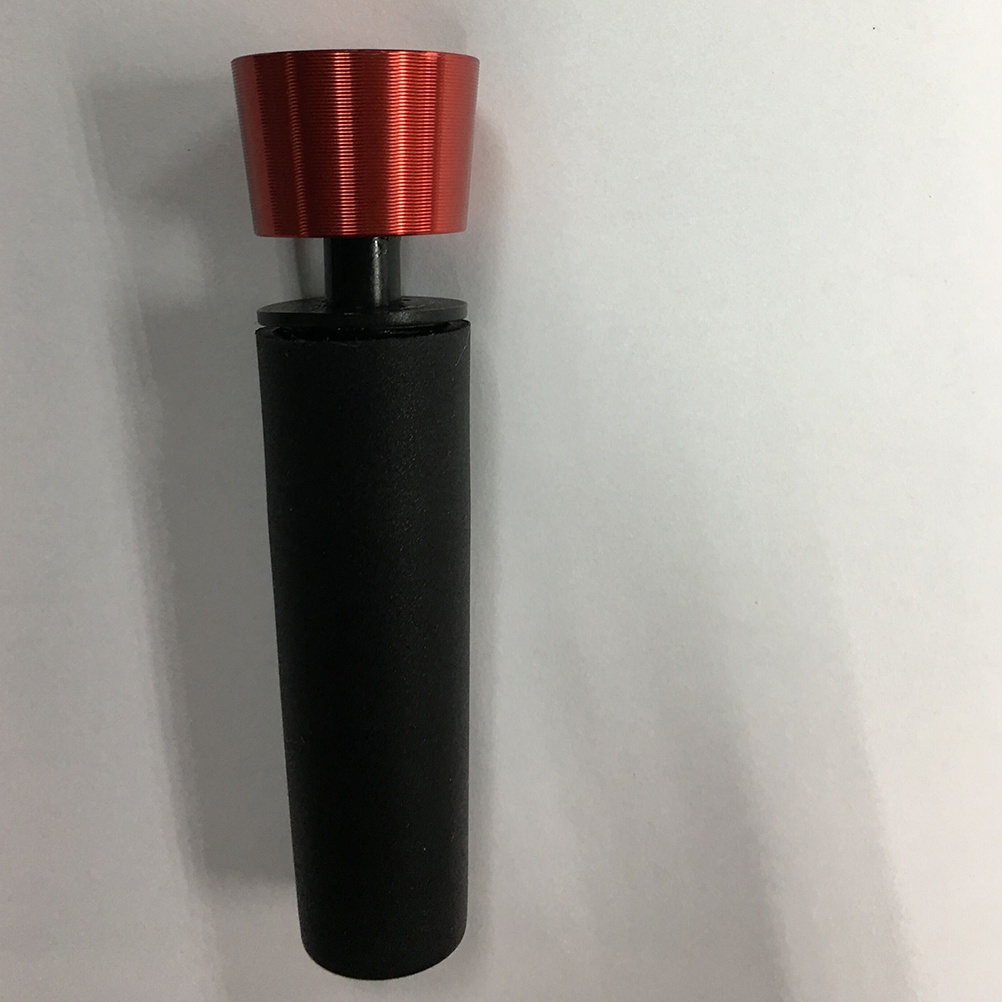 1 Pc Aluminum Head Silicone Red Wine Stopper Vacuum Wine Preservation Plug Reusable Champagne Saver Cap Wine Bottle Pour Spout Stopper Bar Accessories (Silver)