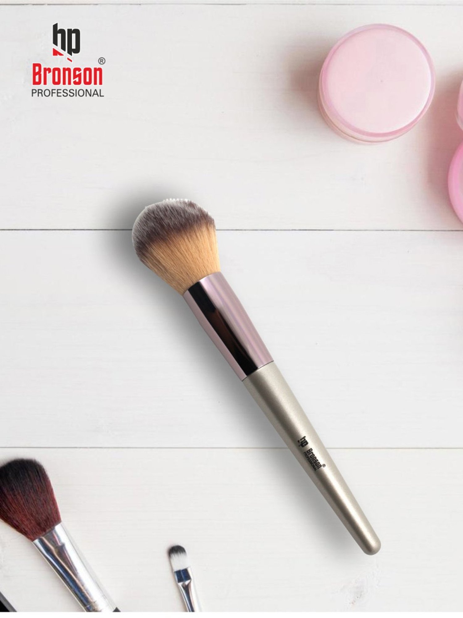 Bronson Professional Classic Fat Powder Brush
