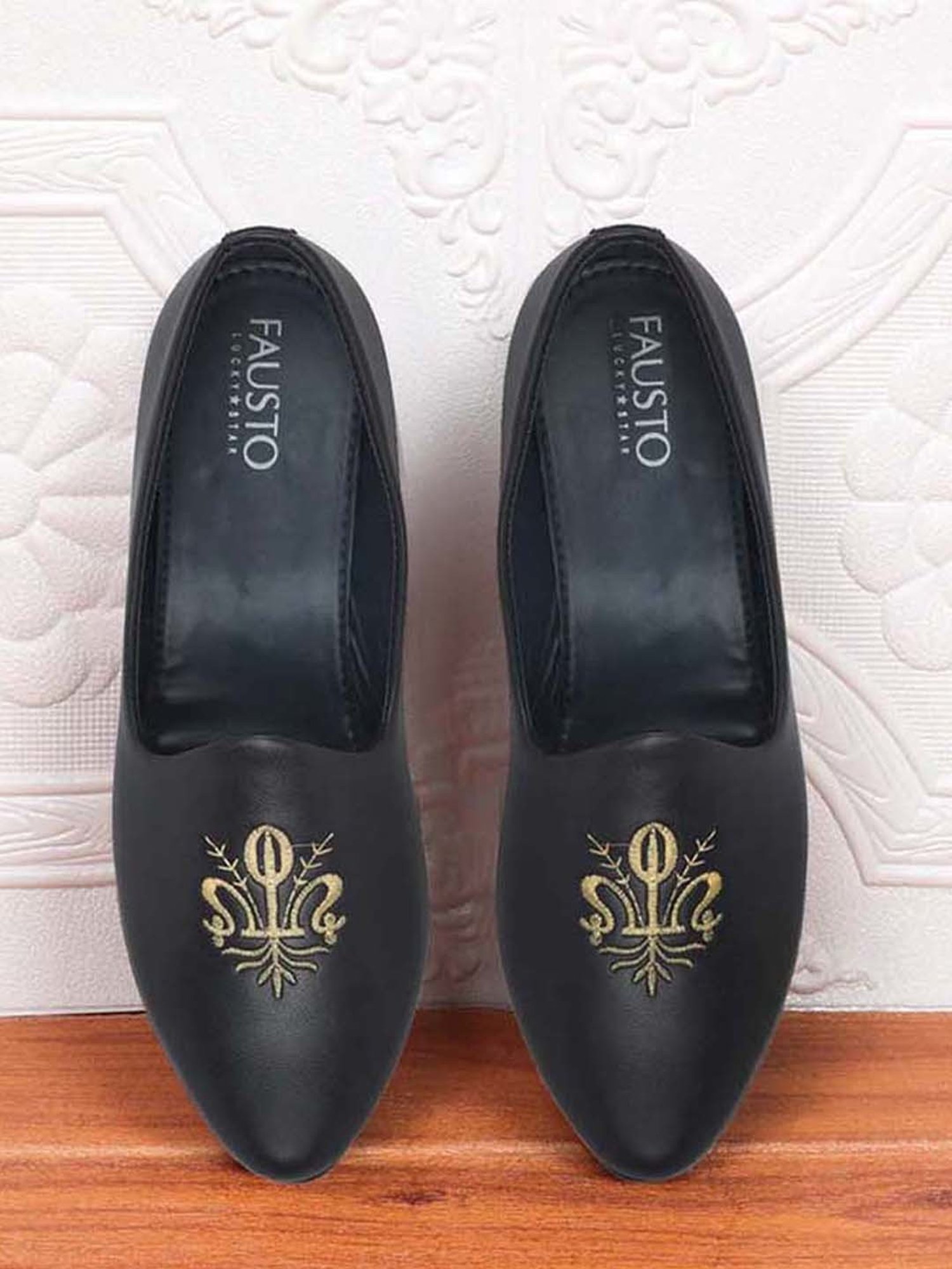 Fausto Men's Navy Ethnic Juttis