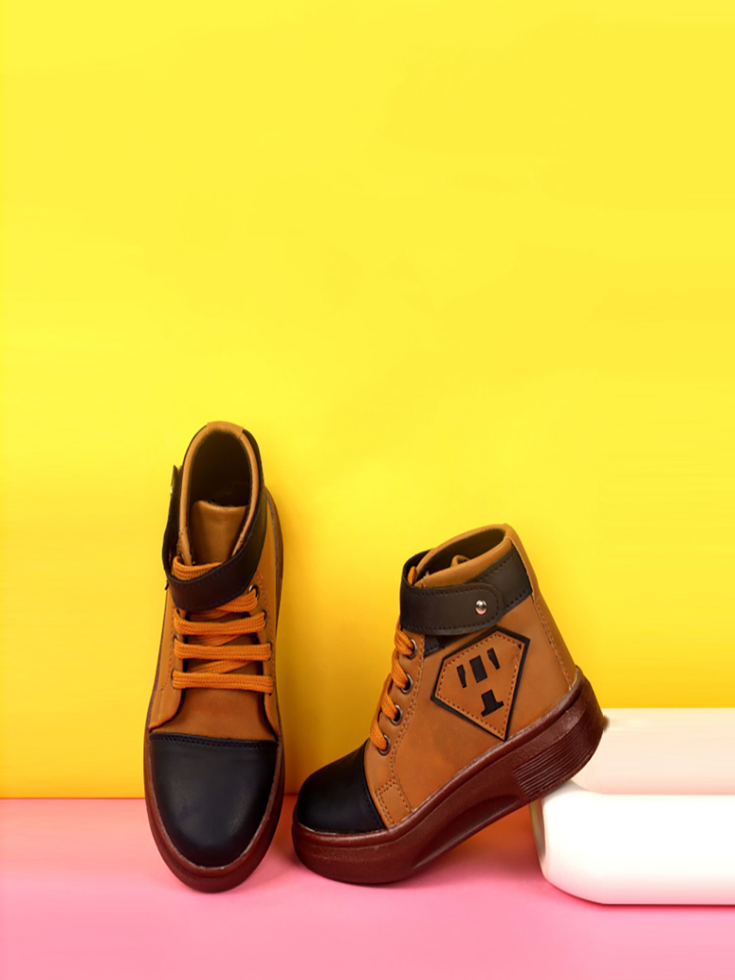 Tiny Bugs Kids Navy & Tan Casual Boots