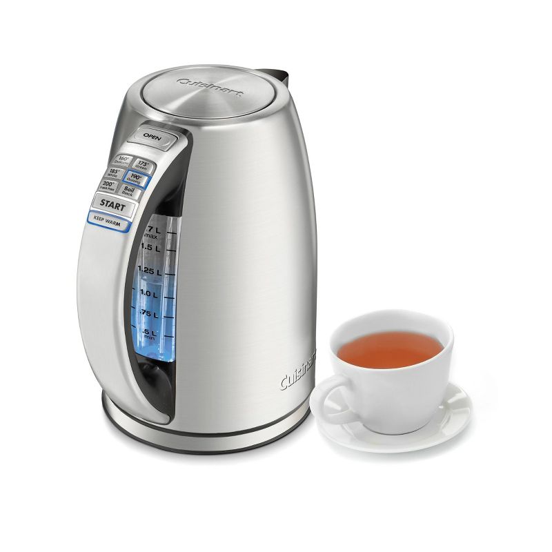 Bodum Bistro 34oz Electric Water Kettle