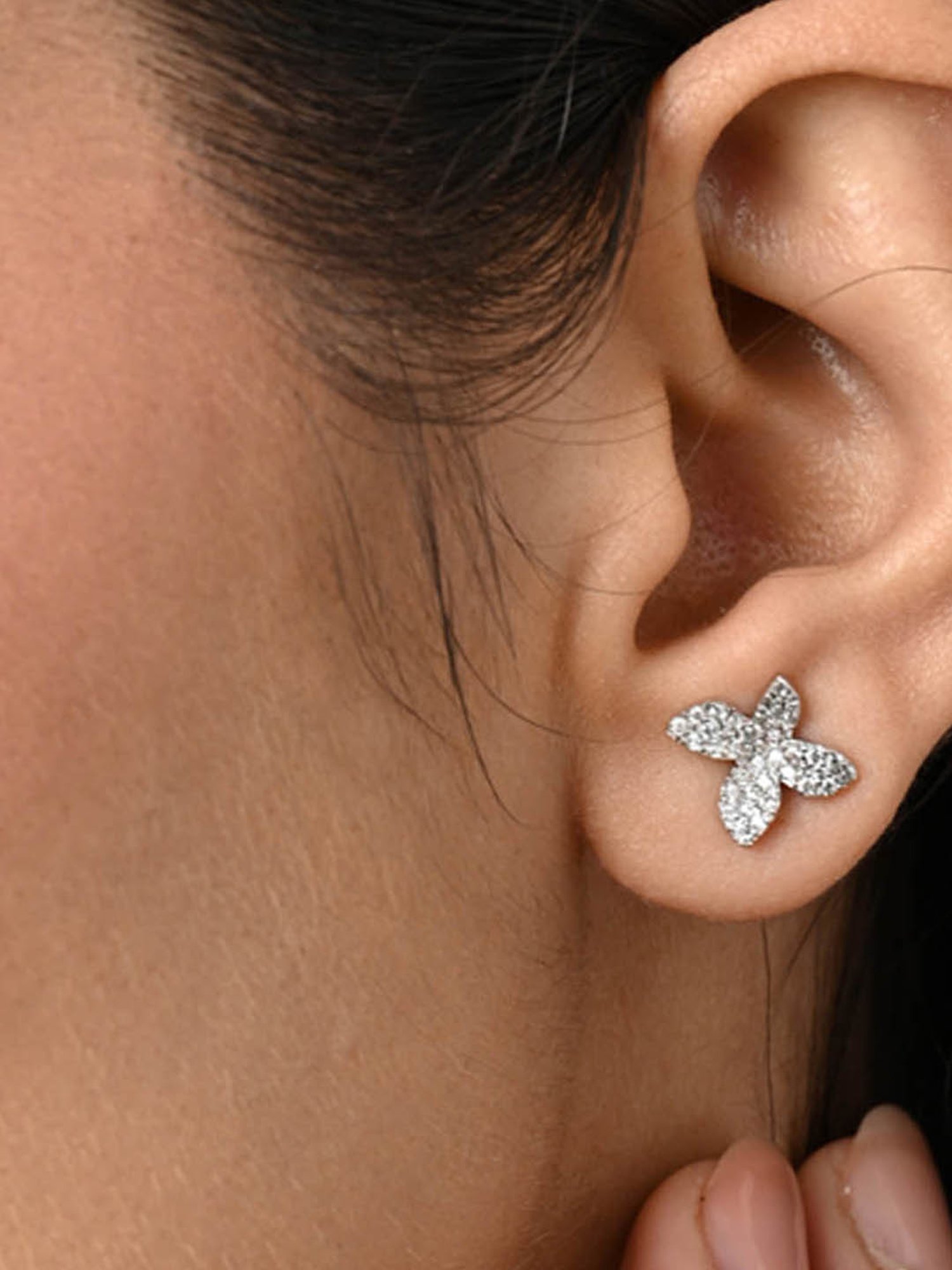 Clara 925 Silver Platinum Plated Swiss Zirconia Floral Stud Earrings Gift for Women