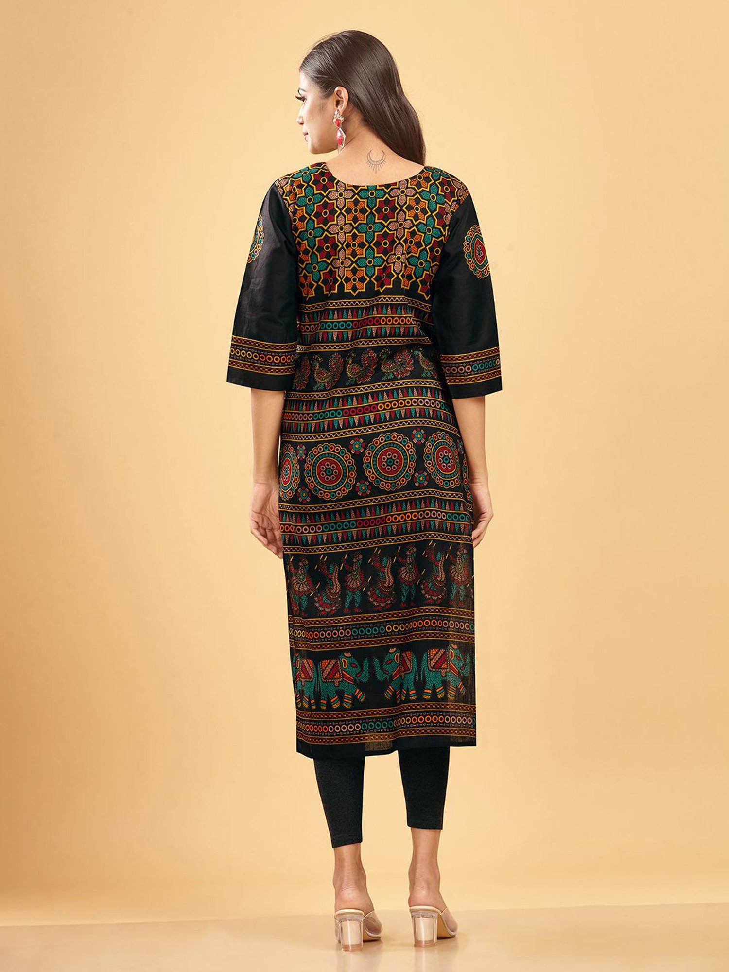 SHANVIKA Black Printed Cotton Straight Kurta