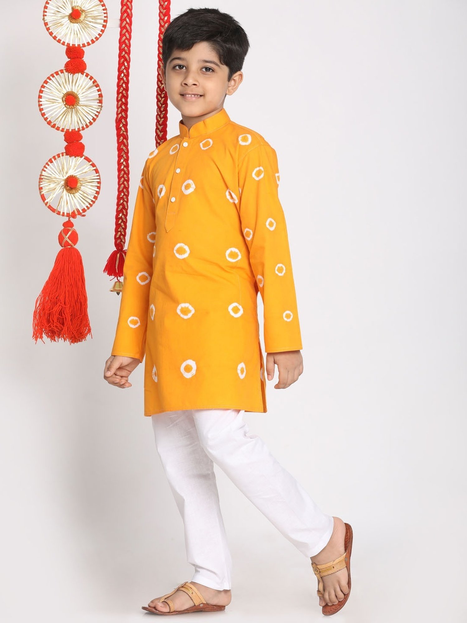 VASTRAMAY Kids Orange & White Cotton Over Dyed Kurta Set