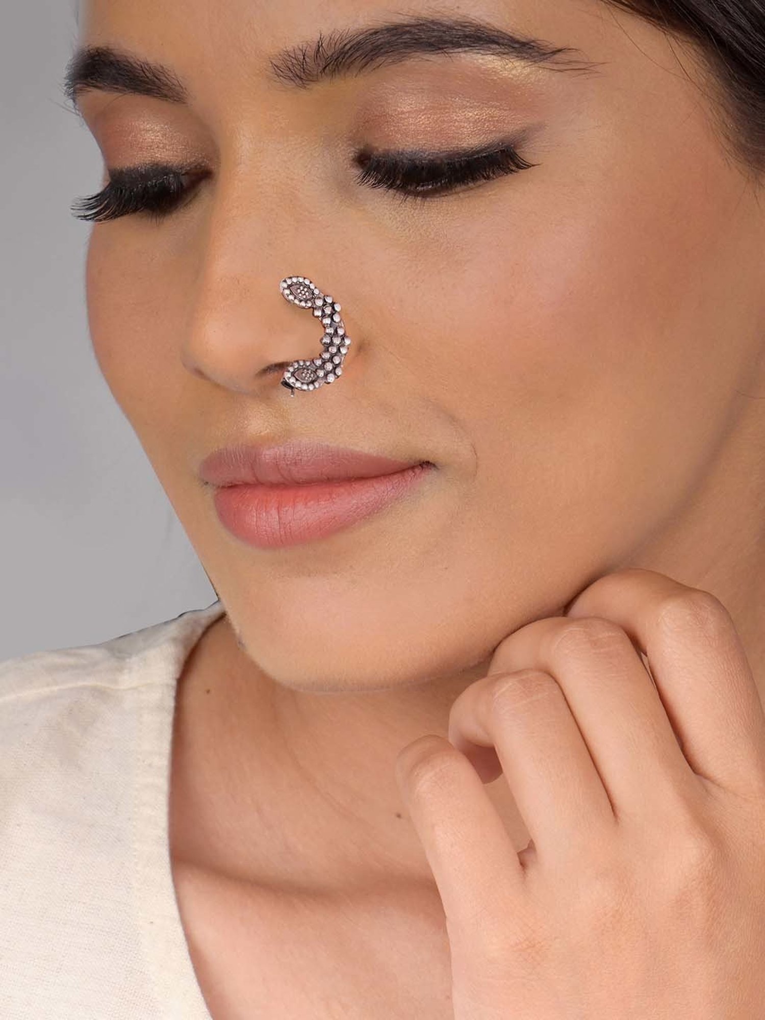 March by FableStreet 92.5 Sterling Silver Classic Nose Ring