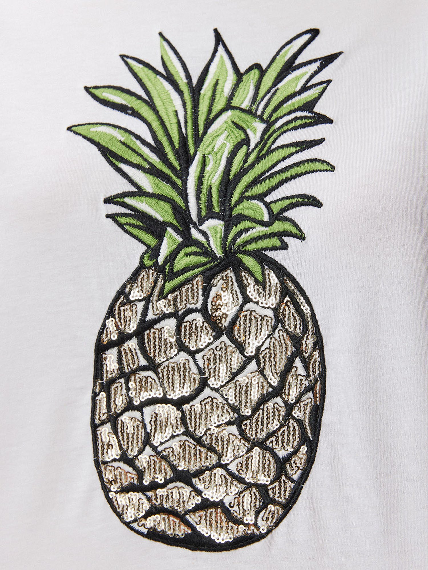 Cover Story White Embroidered T-shirt