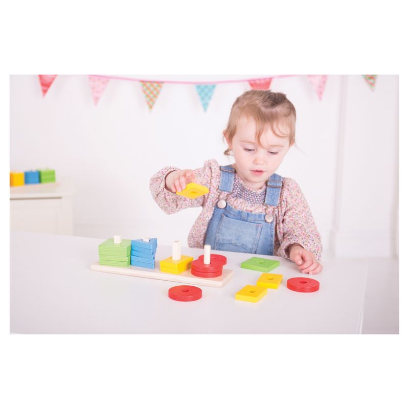 Bigjigs Toys Shape Sorting Board Wooden Developmental Toy (20pc)