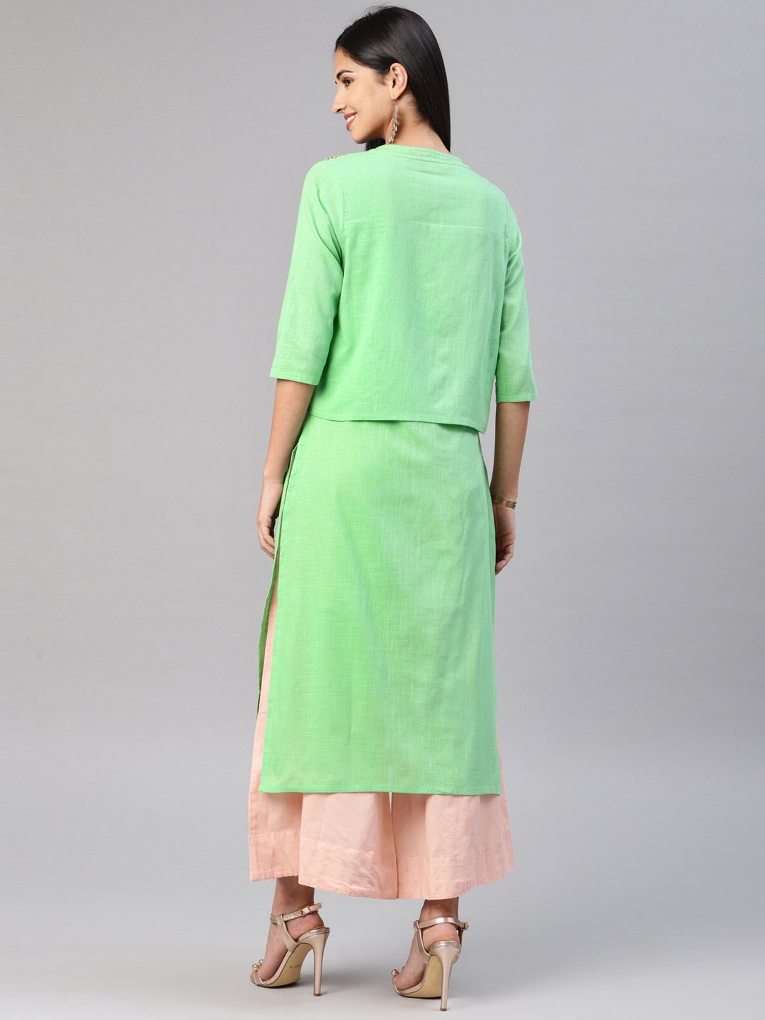 Alena Green Cotton Embroidered Straight Kurta