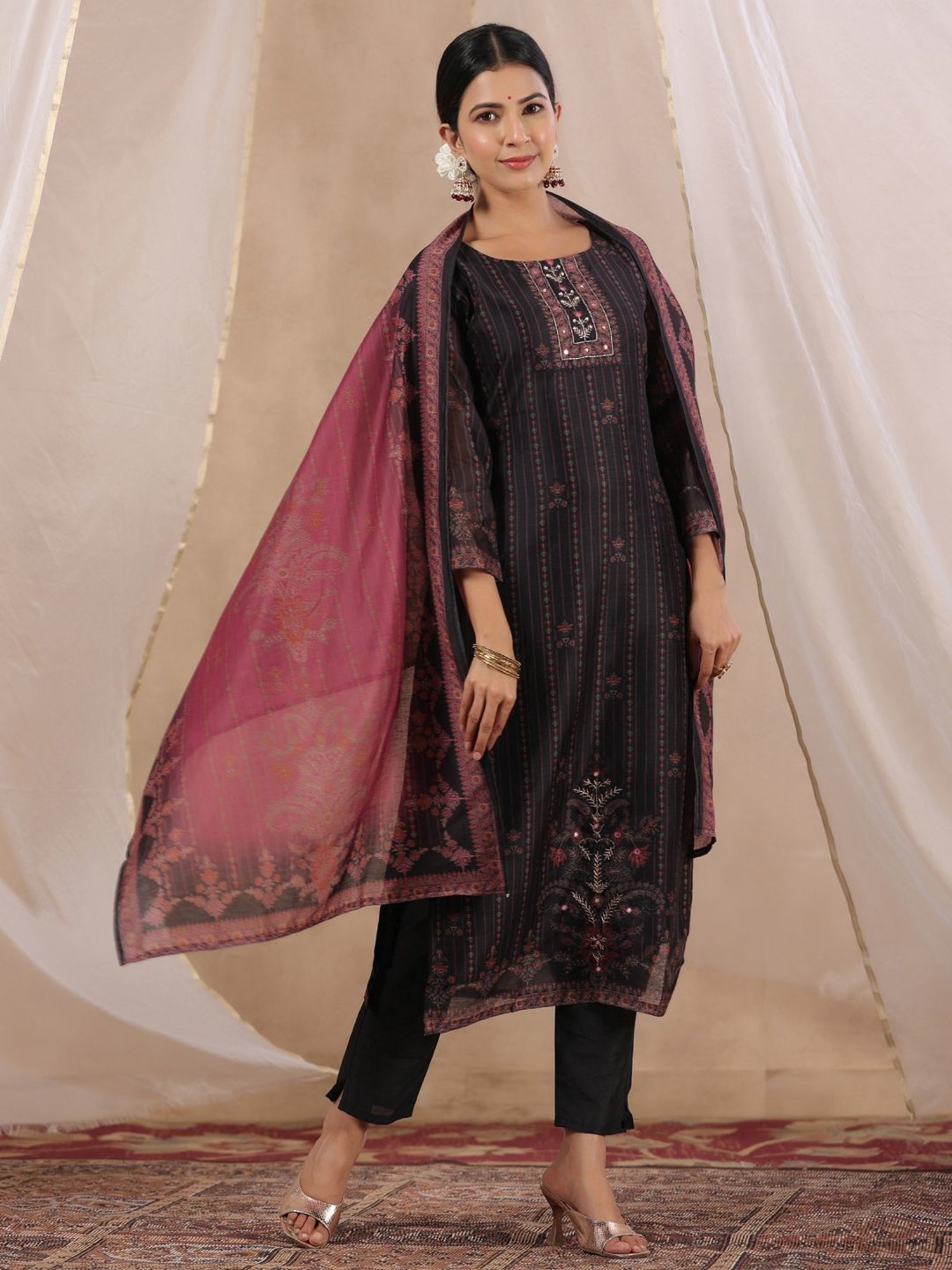 Ishin Black Printed Kurta Pant Set With Dupatta