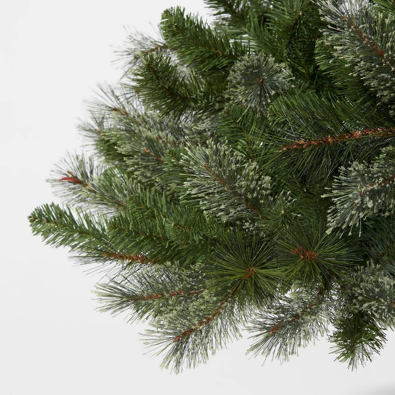 7.5ft Unlit Full Artificial Christmas Tree Virginia Pine - Wondershop™