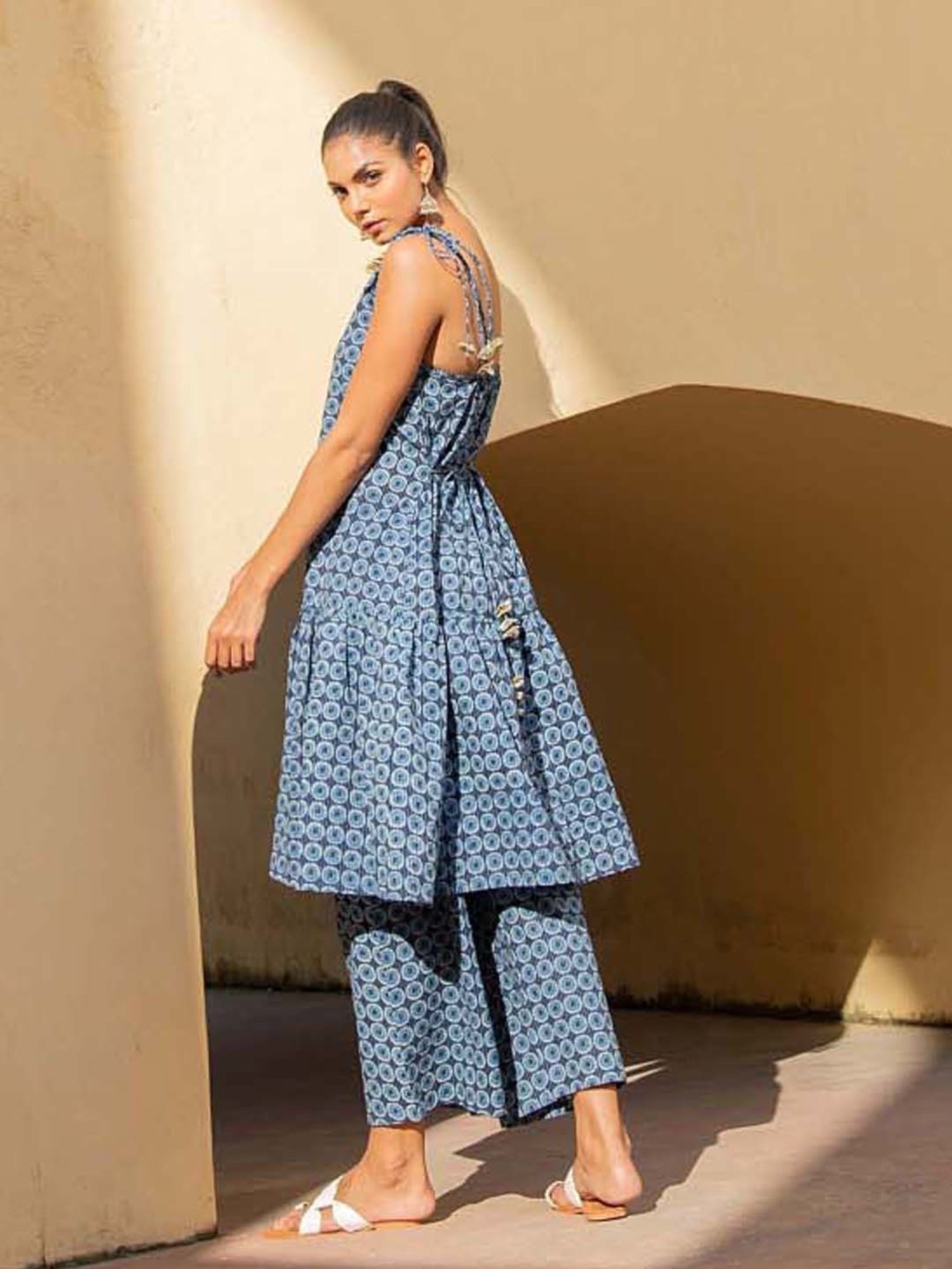 KAORI BY SHREYA AGARWAL Blue Cotton Printed Kurta Palazzo Set