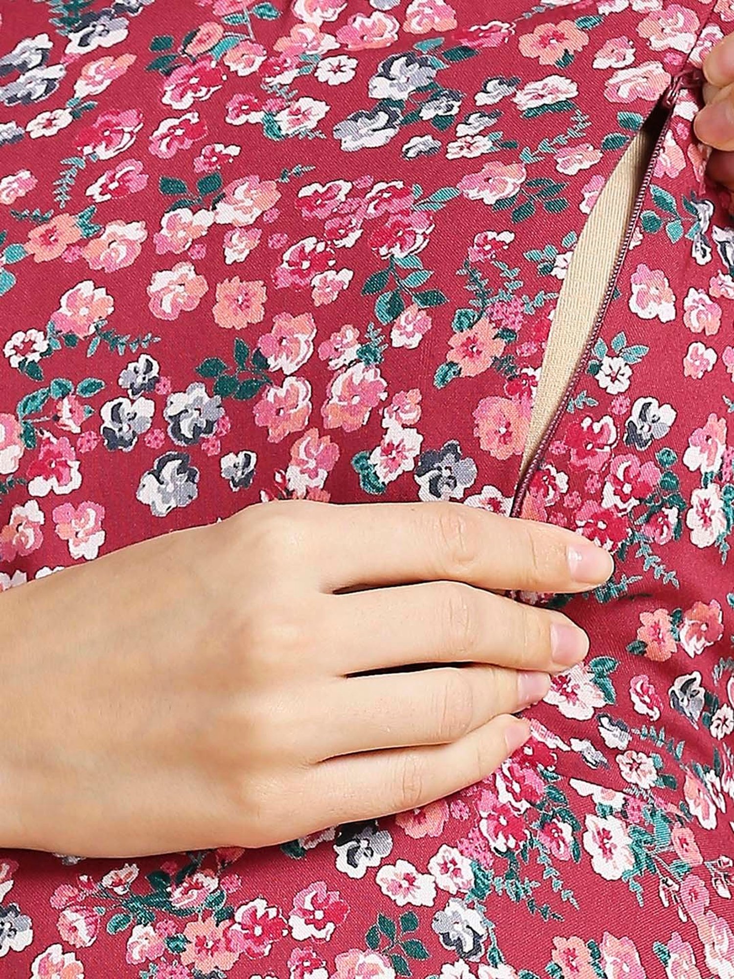 KOI SLEEPWEAR White Maternity Leggings