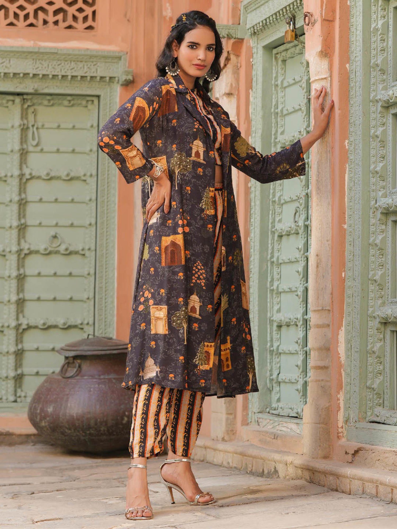 SCAKHI Multicolor Print Satin Crop Top Pant Set With Long Shrug