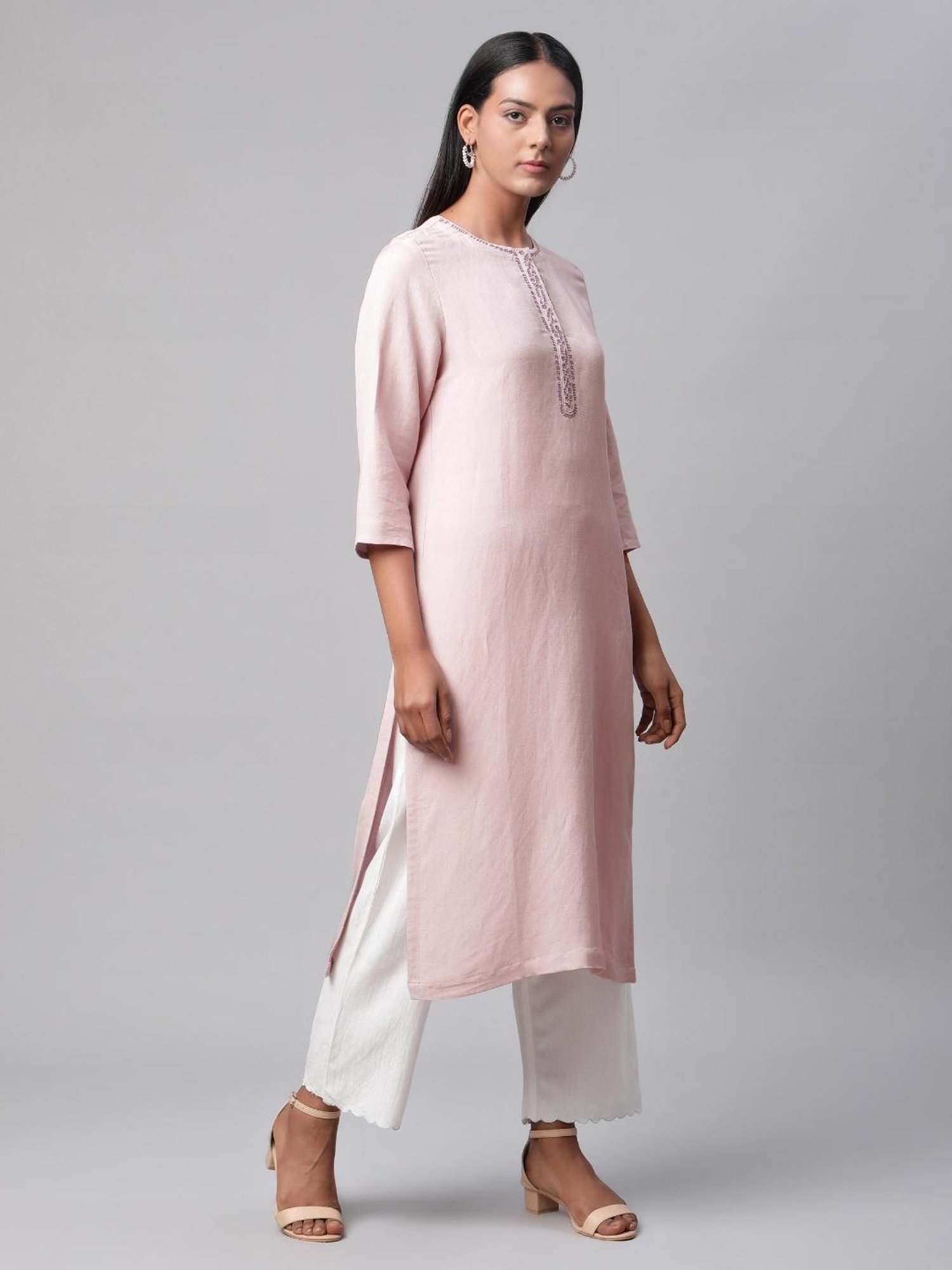 Linen Club Women Light Pink Embroidered Kurta
