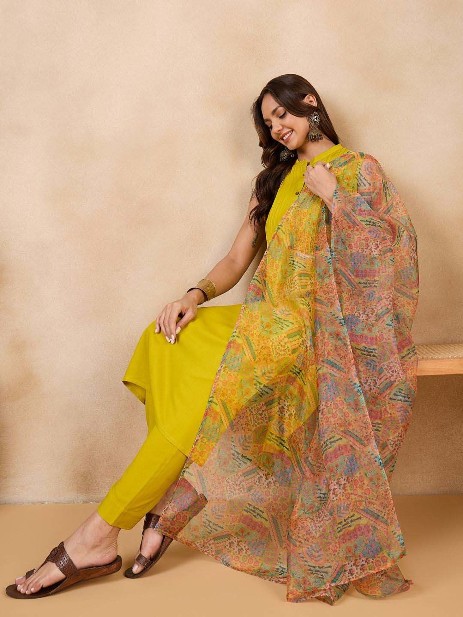 Inweave Multicolored Floral Print Dupatta