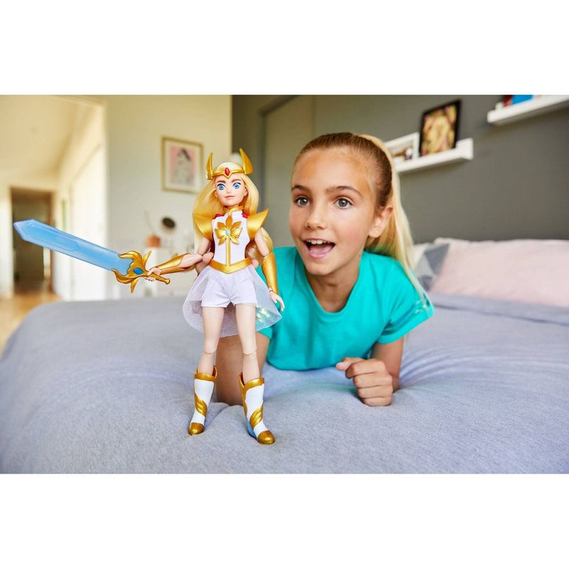 She-Ra and The Princesses of Power She-Ra Doll