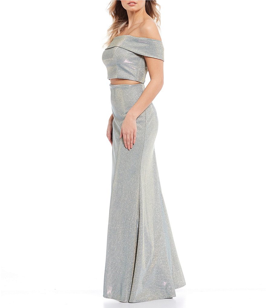 City Vibe Off-the-Shoulder Shimmer Shine Two-Piece Long Dress