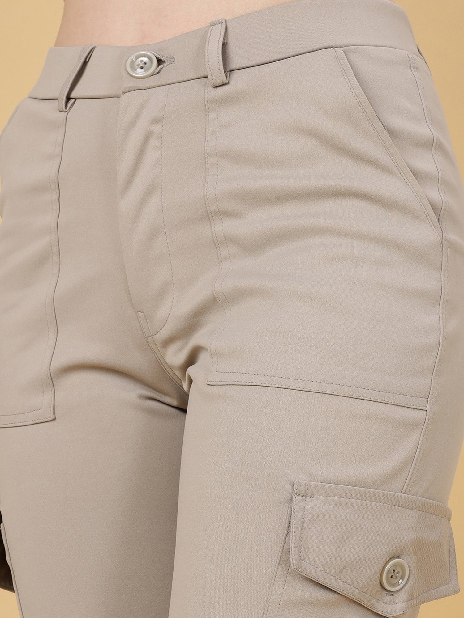 FITHUB Beige Relaxed Fit High Rise Cargo Pants