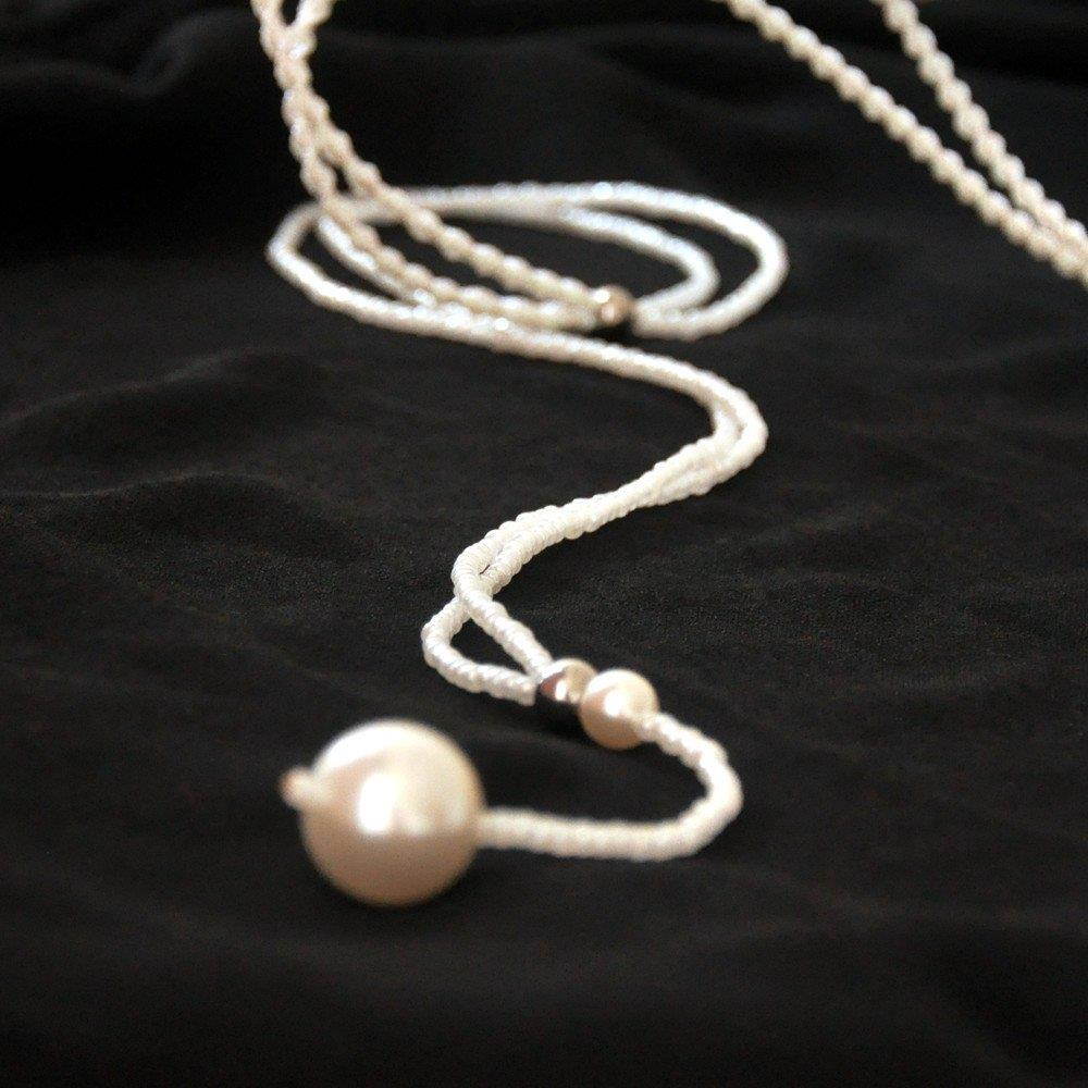 Bluetooth Headphones Stereo Necklace Wireless Headphones Car Hand Free Earbuds Headsets Earpiece Built-in Mic Earphones for All Version Smart Mobile Phones White Pearls Fashion Jewelry Girls Women