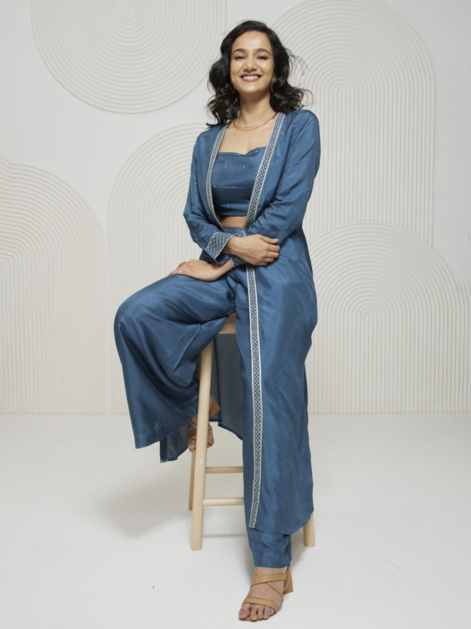 Artagai Liason Blue Romancing Aari Crop Top And Wide Leg Trousers With Midi-Jacket