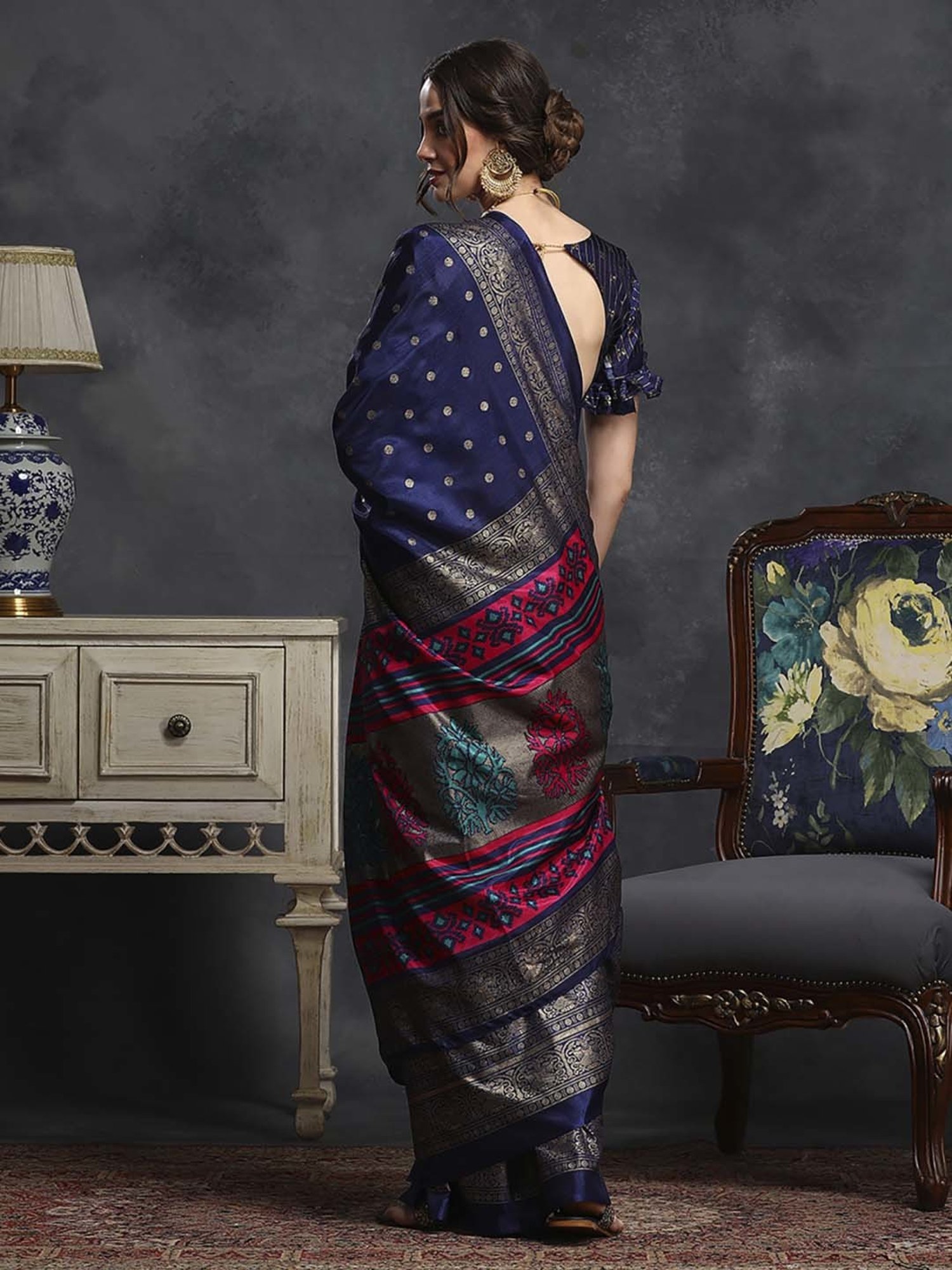 Saree Mall Navy & White Silk Printed Saree With Unstitched Blouse