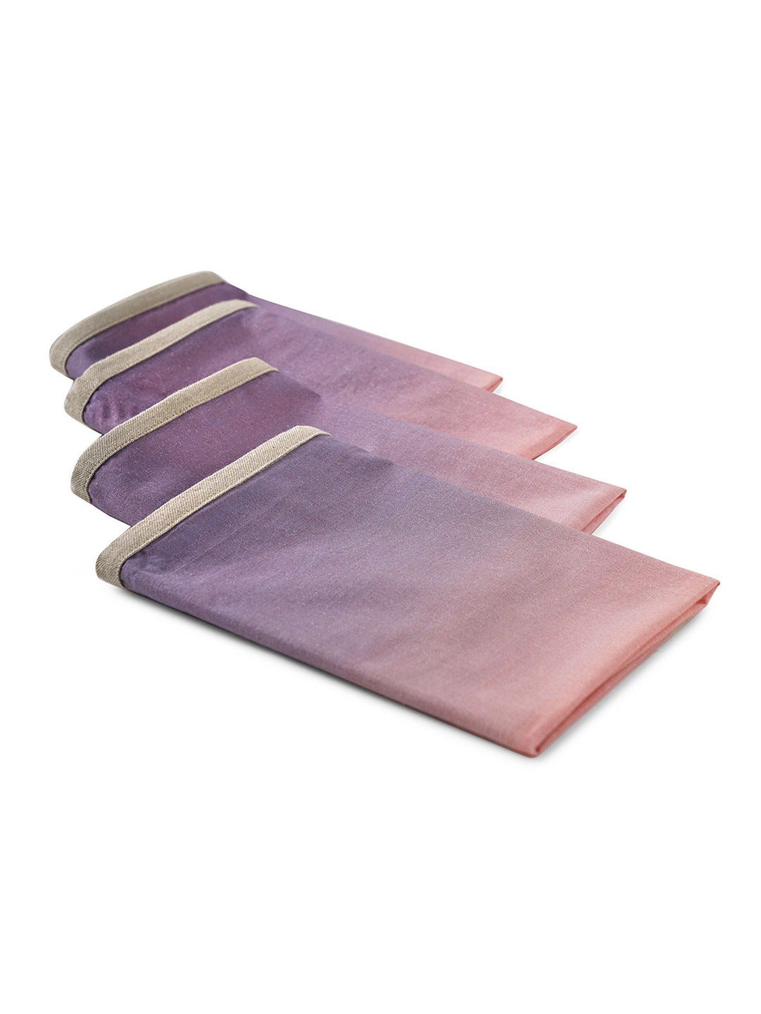 20" White Napkin with Red and Green Tassels Set of 4 pc White - SARO Lifestyle