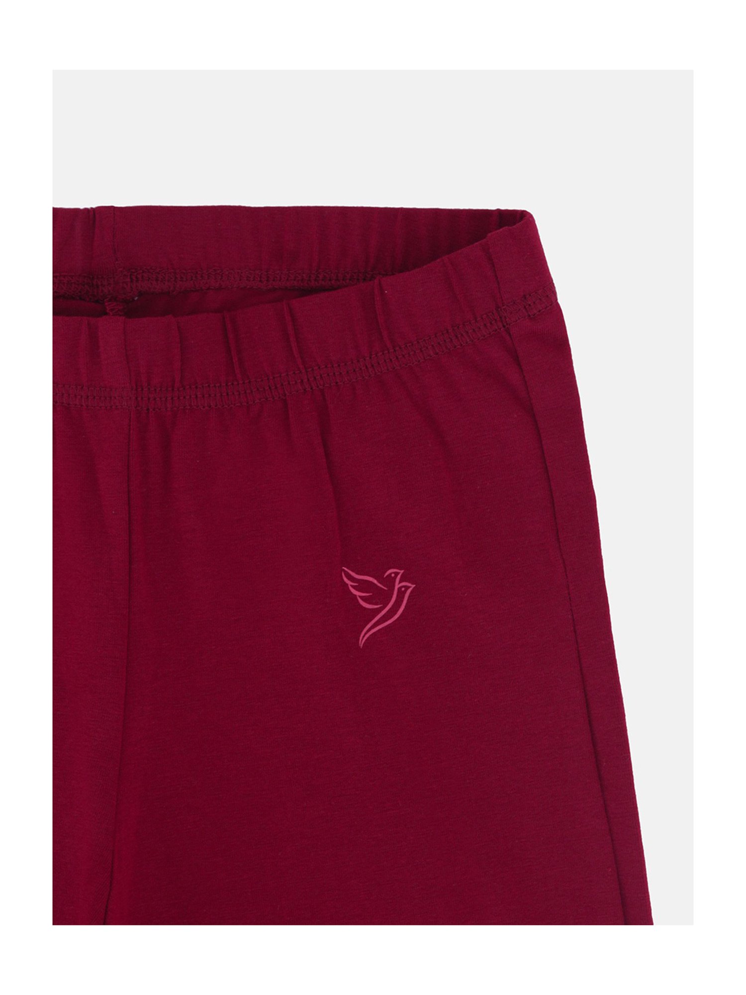 TWIN BIRDS Kids Beige & Burgundy Solid Shorts (Pack Of 3)