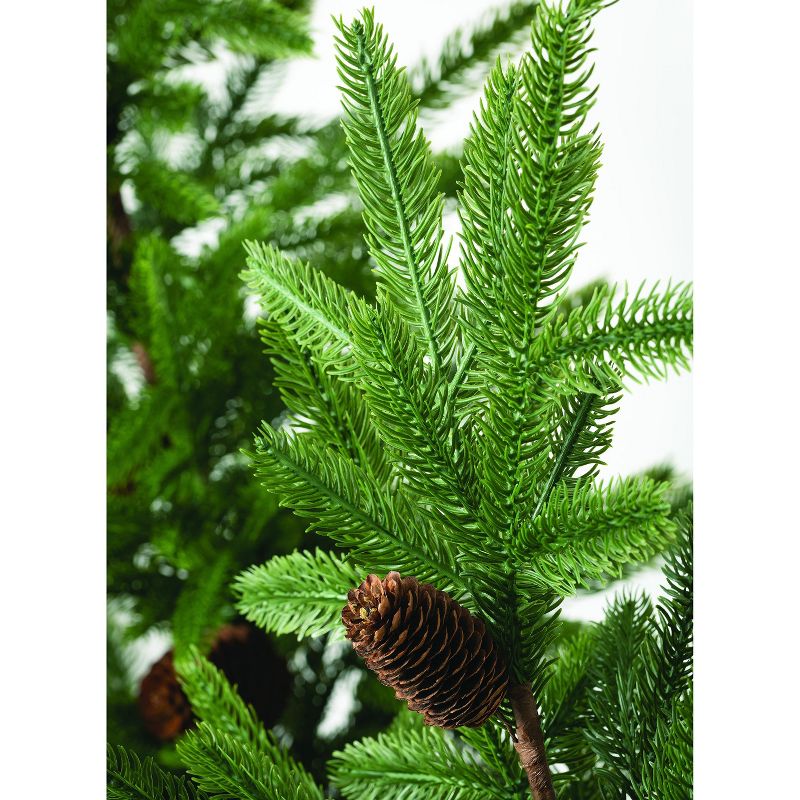 Home Heritage Snowdrift Spruce 6.5 Foot Flocked Christmas Tree with White Lights