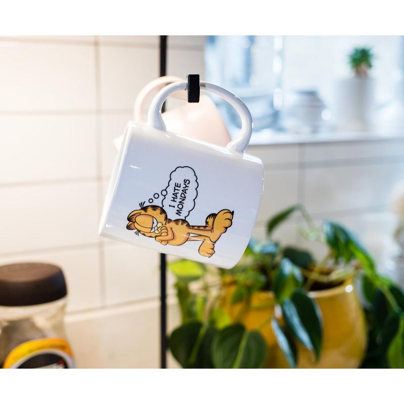 Surreal Entertainment Garfield "I Hate Mondays" Ceramic Mug Exclusive | Holds 11 Ounces