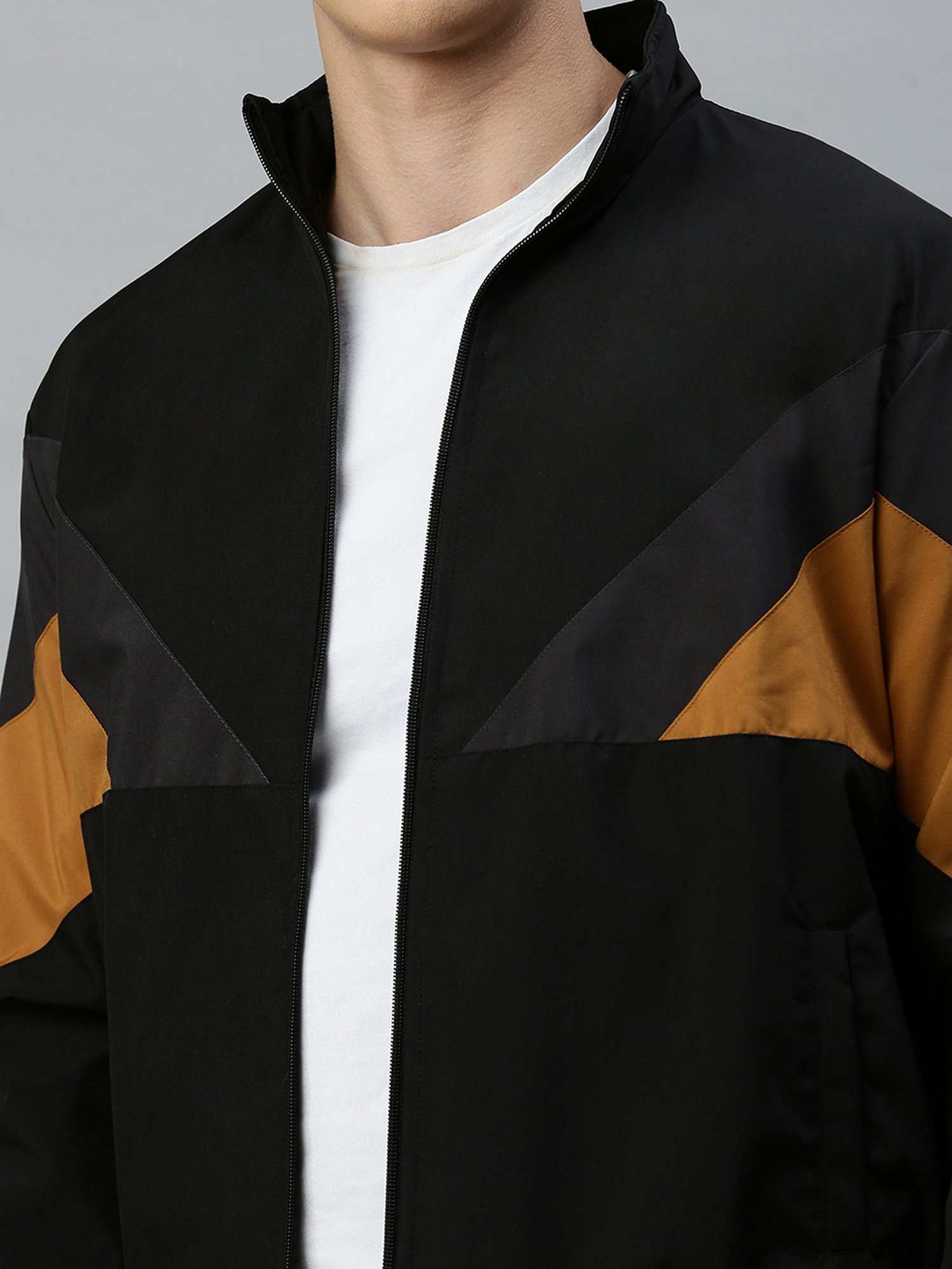 VOXATI Black Regular Fit High Neck Jacket