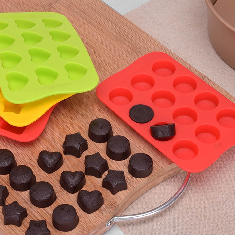 DIY 12 Cavities Ice Cube Tray Love Heart Shaped Ice Making Mold Chocolate Mould Kitchen Accessories (Red)
