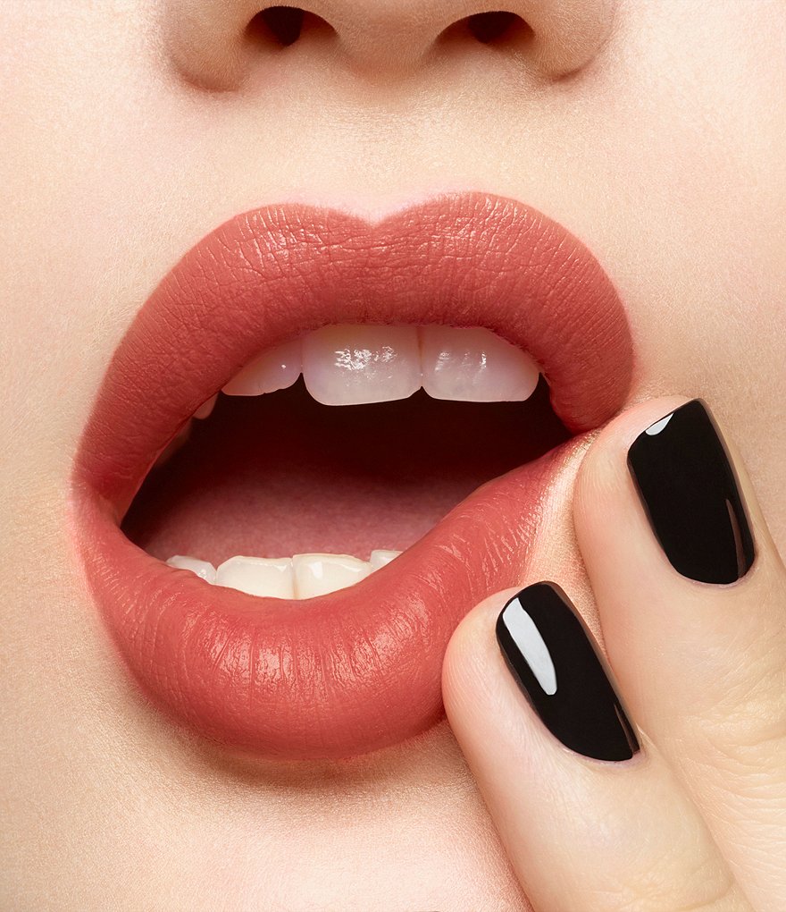 Yves Saint Laurent Beaute Rouge Pur Couture Lipstick