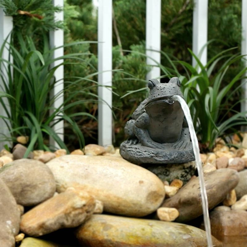 6.5" Pond Boss Frog Spitter - Brown