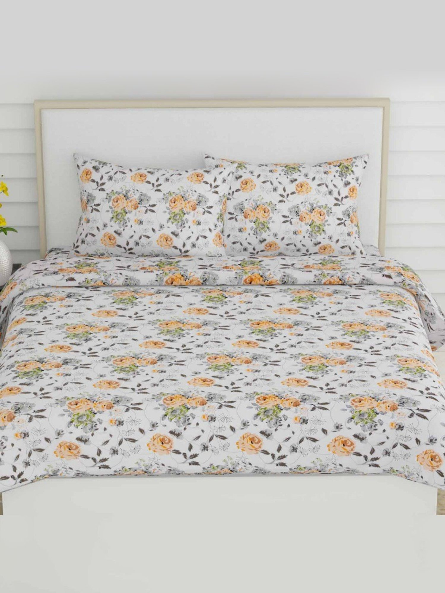 Haus & Kinder Graphic Pastel Motifs Printed Green 144 TC Cotton Bed Sheet with 2 Pillow Covers