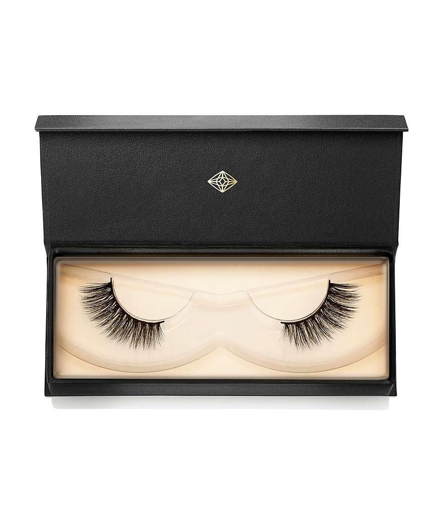 Lash Star Visionary Lash 001