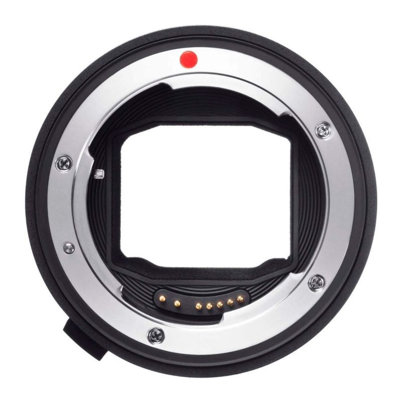 Sigma MC-11 Lens Mount Converter (Canon EF to Sony E-Mount) with SD Card Bundle