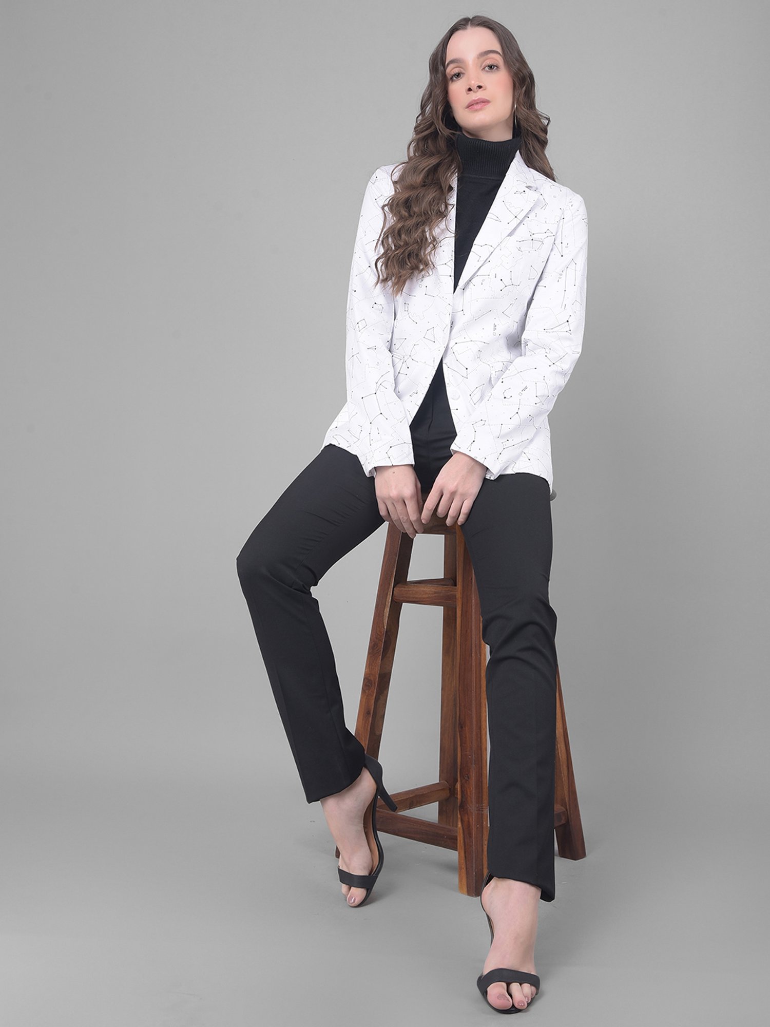 Crimsoune Club White & Black Cotton Printed Blazer