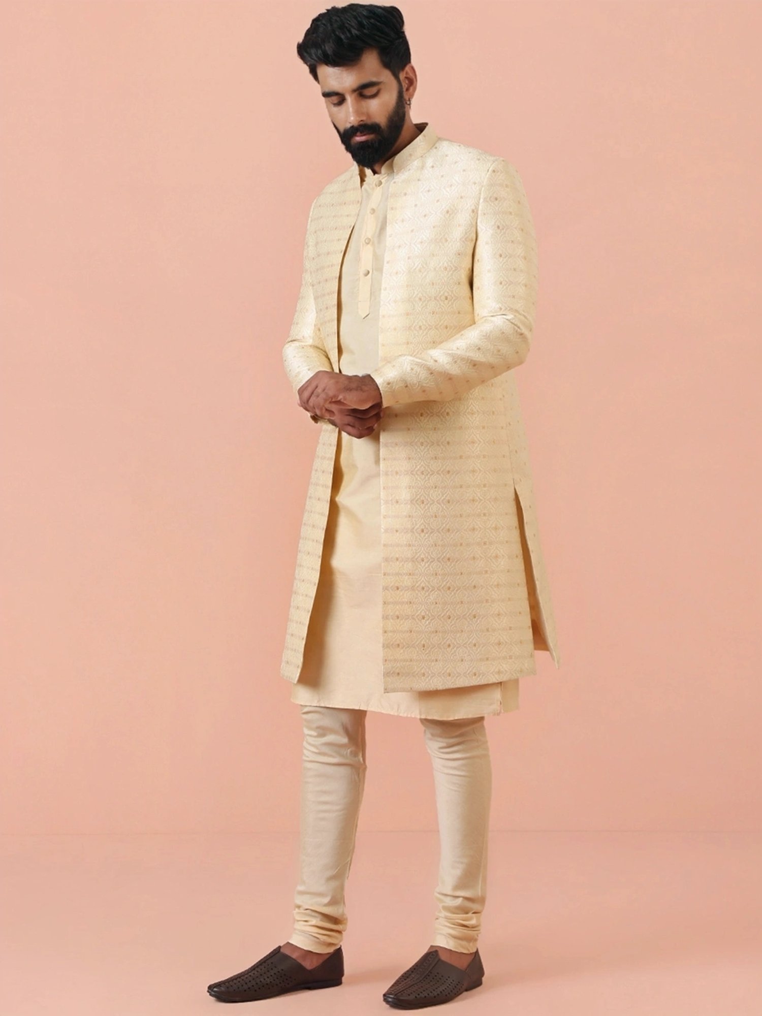 Kisah Cream Regular Fit Embroidered Kurta Set With Jacket