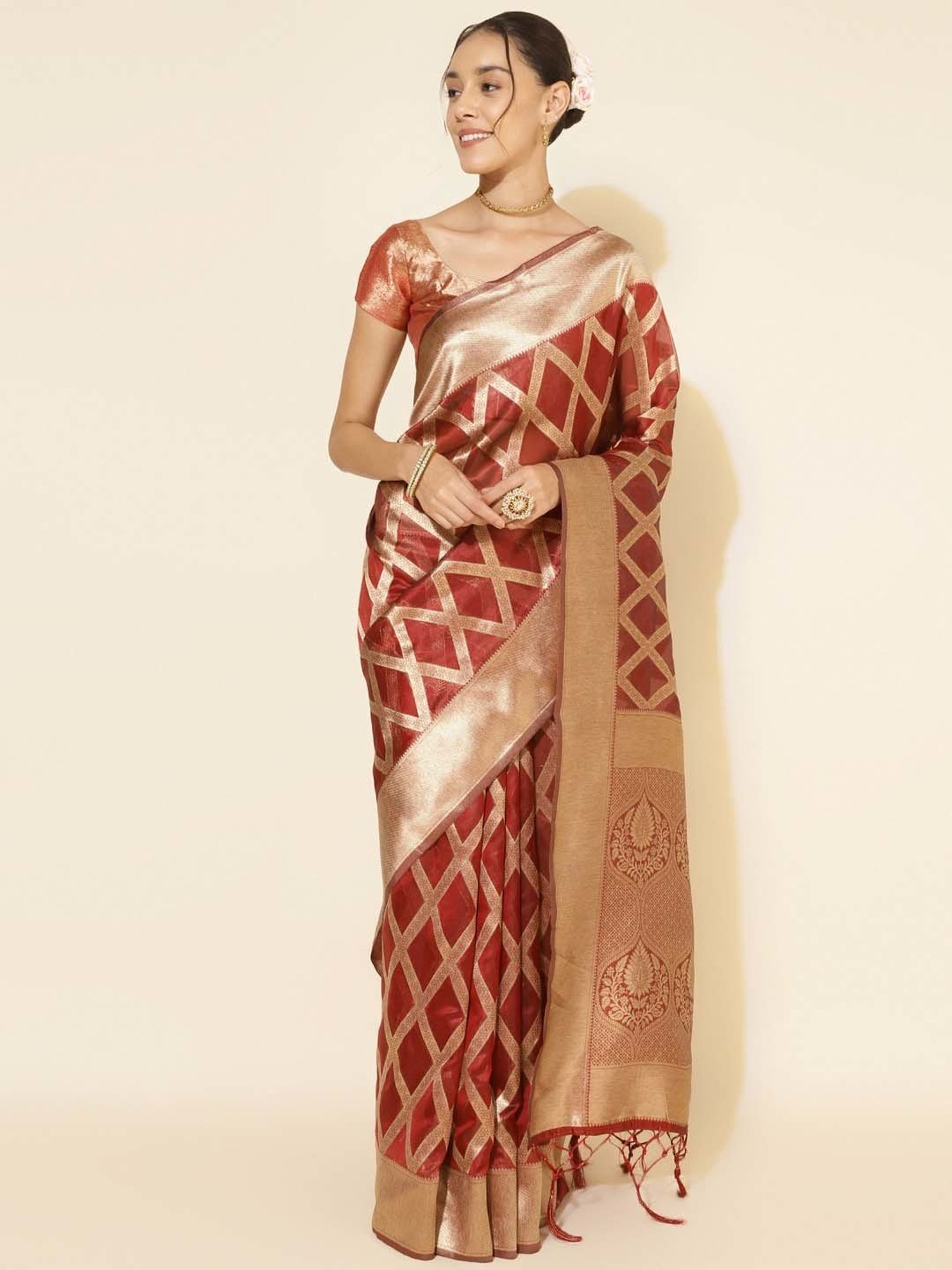 Janasya Maroon Woven Saree With Unstitched Blouse