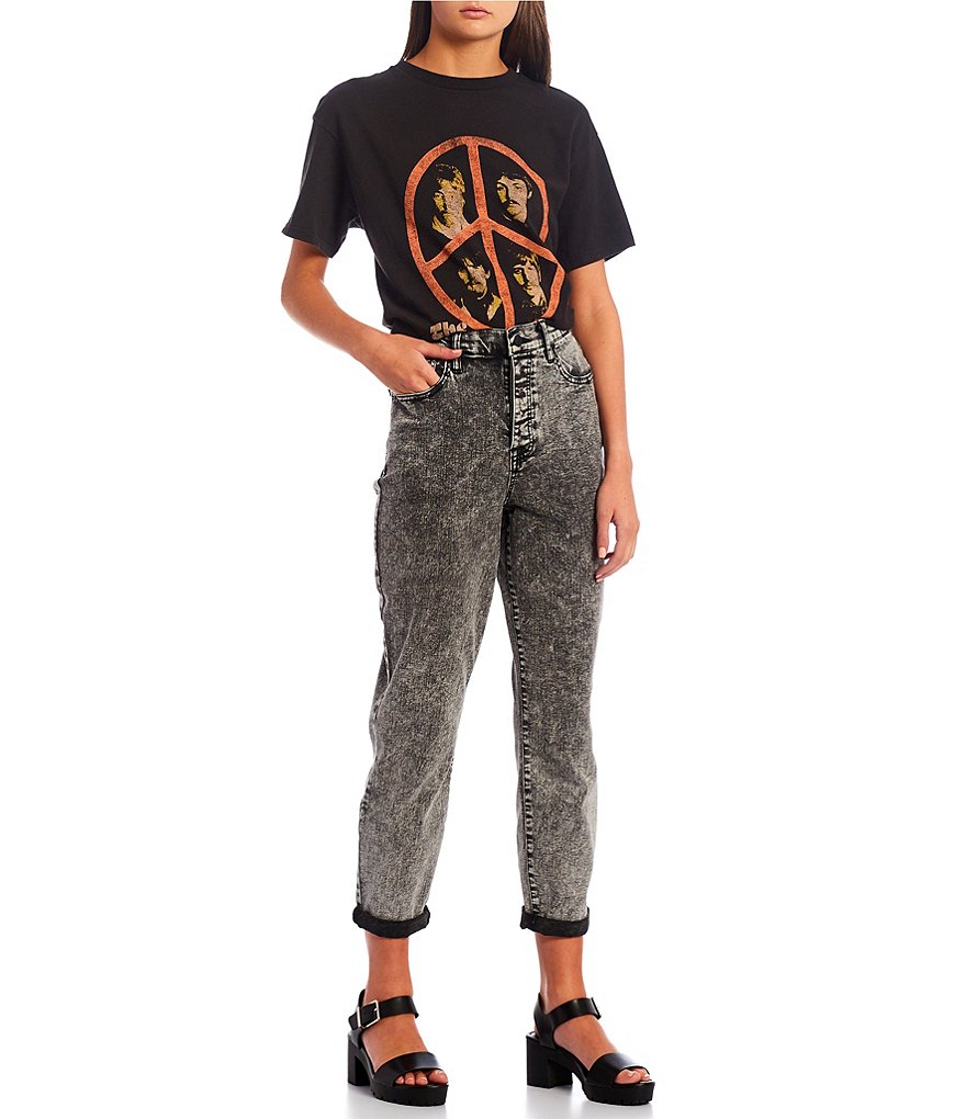 Celebrity Pink High Rise Slim Mom Jeans