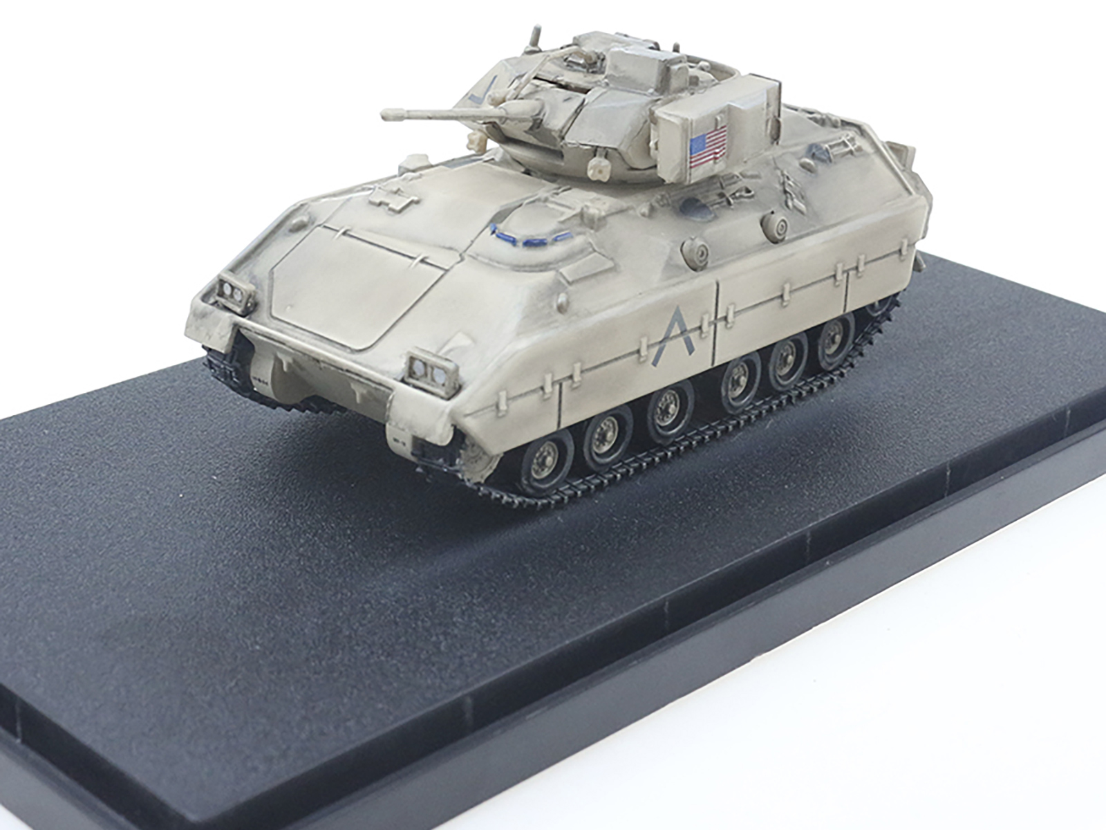 M2 Bradley Infantry Fighting Vehicle Tank "United States Army" Desert Camouflage 1/72 Diecast Model