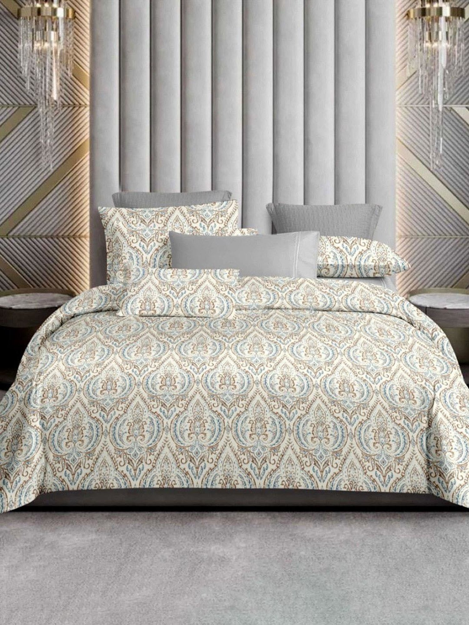 Ariana Milan Abstract Brown 210 TC Cotton Super king Bedsheet with 2 Pillow Covers